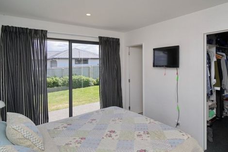 Photo of property in 64 Sutherland Drive, Kaiapoi, 7630