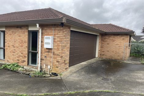 Photo of property in 10 Waldos Way, Mangere, Auckland, 2022