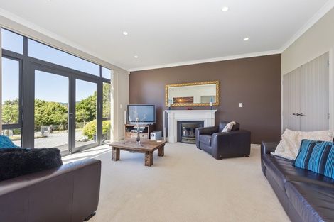 Photo of property in 72 Emerald Hill Drive, Birchville, Upper Hutt, 5018
