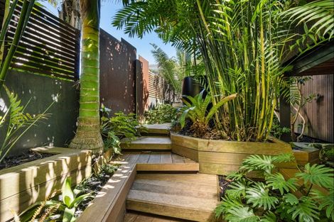 Photo of property in 18b Maunganui Road, Mount Maunganui, 3116