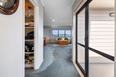 Photo of property in 9 Malthus Place, Foxton Beach, Foxton, 4815