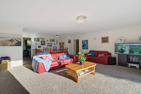 Photo of property in 74 Churchill Drive, Taradale, Napier, 4112