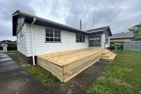 Photo of property in 14 Krippner Place, Dinsdale, Hamilton, 3204