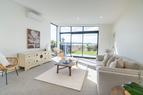 Photo of property in 43 Hinaki Street, Poike, Tauranga, 3112