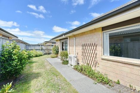 Photo of property in 3 Reeves Road, Rangiora, 7400
