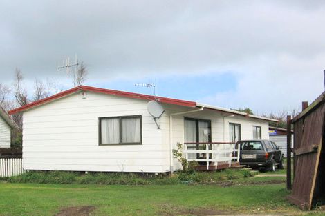 Photo of property in 102 Sherwill Street, Feilding, 4702