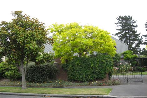 Photo of property in 17 Briarmont Street, Avondale, Christchurch, 8061