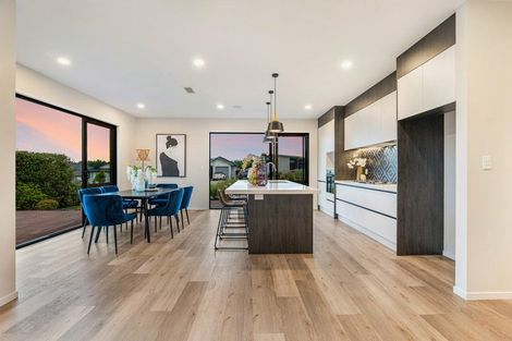 Photo of property in 84 Maurice Kelly Road, Wainui, 0932
