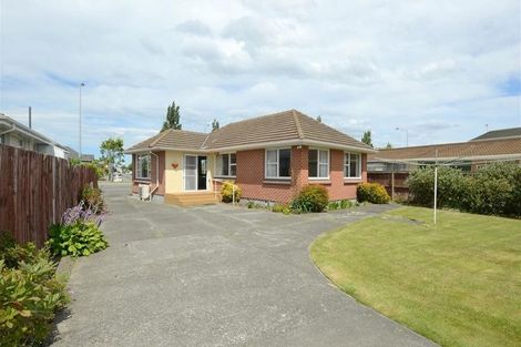 Photo of property in 797 Main North Road, Belfast, Christchurch, 8051