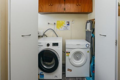 Photo of property in 8 Cardiff Place, Tamatea, Napier, 4112