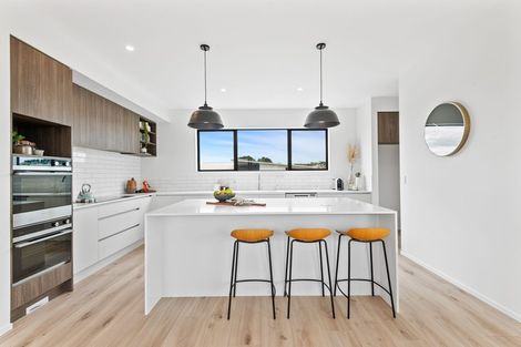 Photo of property in 2 Cadwil Drive, Beachlands, Auckland, 2018