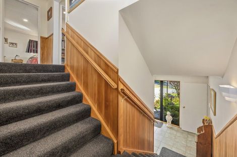 Photo of property in 13 Cherry Lane, Acacia Bay, Taupo, 3330
