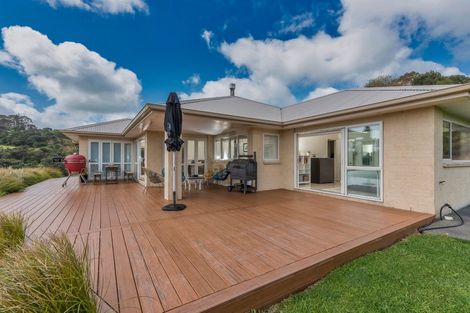 Photo of property in 66 Manuka Grove, Helensville, 0875