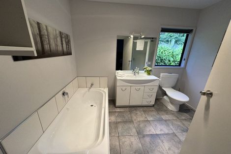 Photo of property in 48 Lucknow Road, Havelock North, 4130