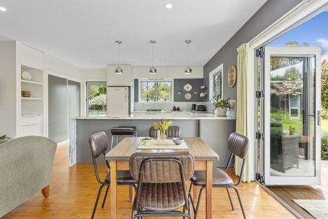 Photo of property in 646 No 2 Line, Fordell, 4572