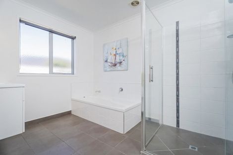 Photo of property in 3 Aquila Drive, Whitianga, 3510