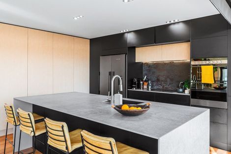 Photo of property in 30 Nihinihi Avenue, Raglan, 3225