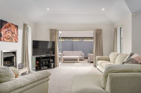 Photo of property in 18 Elmwood Drive, Prebbleton, 7604