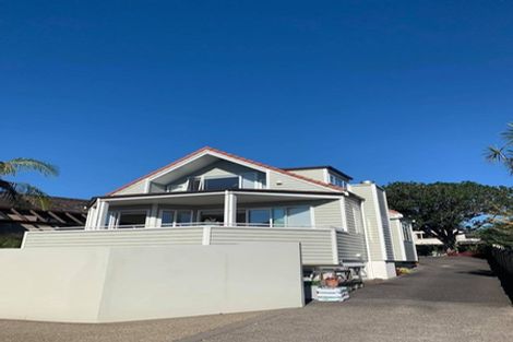 Photo of property in 2/24 Rangitoto Terrace, Milford, Auckland, 0620