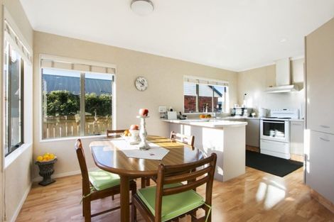 Photo of property in 12 Donegal Place, Katikati, 3129