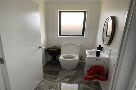 Photo of property in 21b Chestnut Close, Kelvin Grove, Palmerston North, 4414