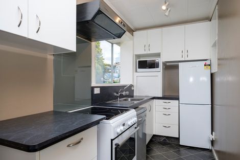 Photo of property in 33 Gorman Street, Macandrew Bay, Dunedin, 9014