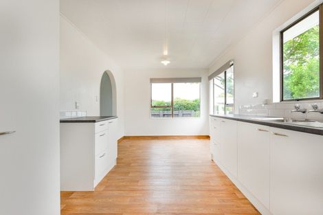 Photo of property in 28 Fleetwood Crescent, Flaxmere, Hastings, 4120