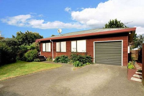 Photo of property in 19b Booker Place, Weymouth, Auckland, 2103