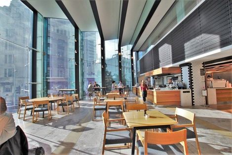 Photo of property in 1/45 Queen Street, Northcote Point, Auckland, 0627