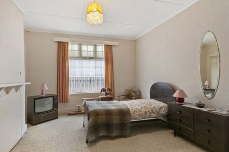 Photo of property in 178 Onepu Road, Lyall Bay, Wellington, 6022
