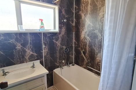 Photo of property in 17 Manawa Avenue, Raumati Beach, Paraparaumu, 5032