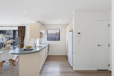 Photo of property in 1/42 Sawyers Arms Road, Northcote, Christchurch, 8052