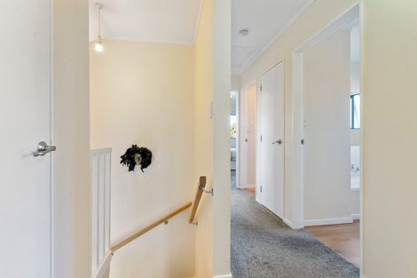 Photo of property in 7 Philip Street, Carterton, 5713