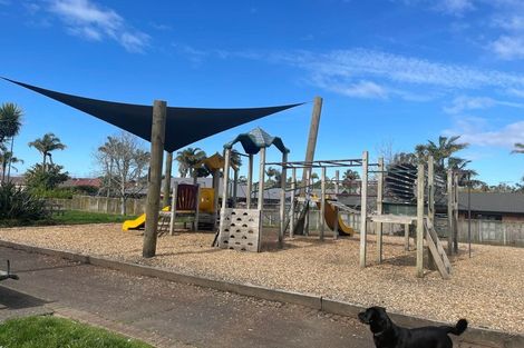 Photo of property in 4 Amherst Place, Albany, Auckland, 0632