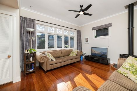 Photo of property in 25 Windsor Road, Bellevue, Tauranga, 3110