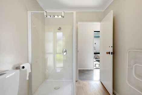 Photo of property in 2 Hanna Place, Havelock North, 4130