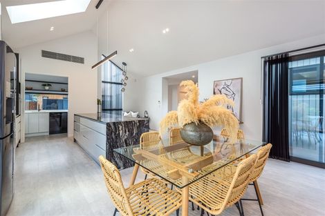 Photo of property in 4 Whitburn Avenue, Halswell, Christchurch, 8025