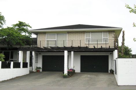 Photo of property in 1 Banff Place Avonhead Christchurch City