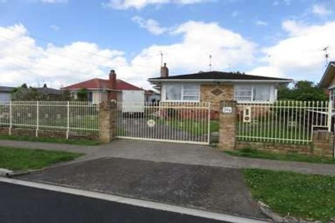 Photo of property in 5 Thomas Road, Mangere, Auckland, 2022