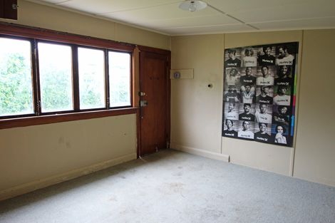 Photo of property in 16 Greta Street, South Hill, Oamaru, 9400