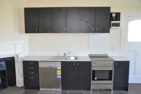 Photo of property in 1/98 Birkenhead Avenue, Birkenhead, Auckland, 0626