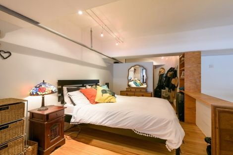 Photo of property in Stadium Garden Flats, 116/107 Thorndon Quay, Pipitea, Wellington, 6011