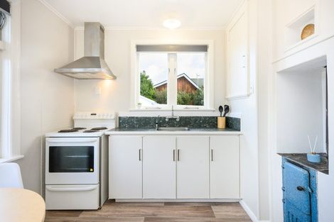 Photo of property in 6 Pharazyn Street, Feilding, 4702