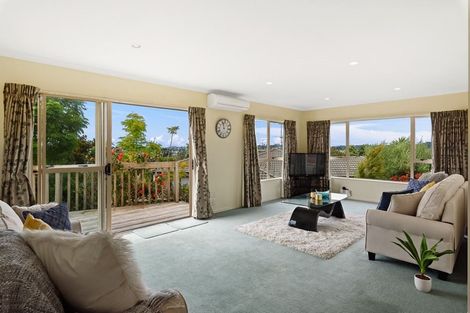 Photo of property in 11 San Ignacio Court, Henderson, Auckland, 0612