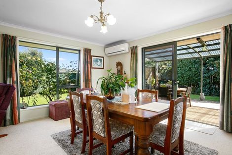 Photo of property in 187 Thornton Road, Cambridge, 3434