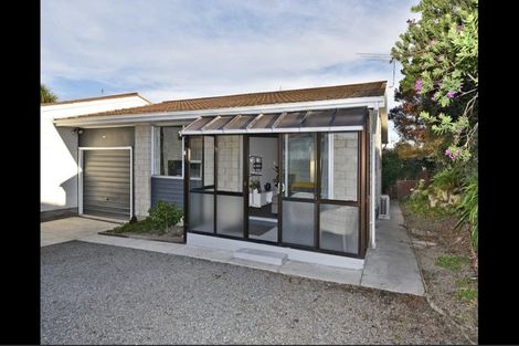 Photo of property in 2/498 Linwood Avenue, Woolston, Christchurch, 8062
