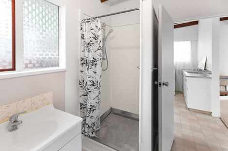 Photo of property in 77a Matai Street, Castlecliff, Whanganui, 4501