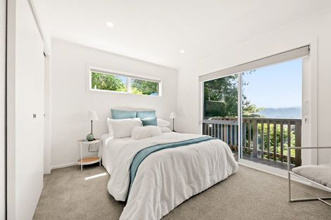 Photo of property in 60 Maungaraki Road, Korokoro, Lower Hutt, 5012