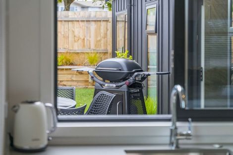 Photo of property in 47 Charles Crescent, Rainbow Point, Taupo, 3330