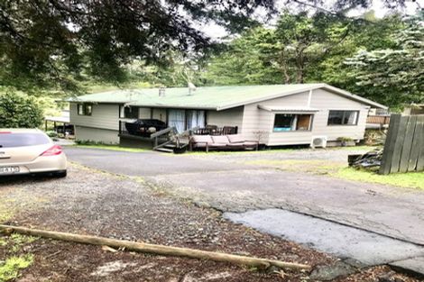 Photo of property in 57 Pine Avenue, Henderson, Auckland, 0612